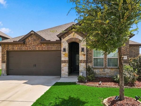 11404 Culberson Drive, Aubrey, TX 76227