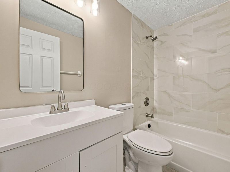 3616 Keeper Court , Columbus, OH 43221 Photo 8