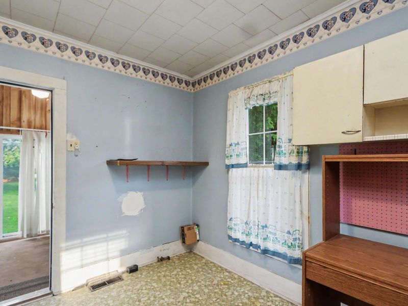 114 Enterprise Street, Edison, OH 43320 Photo 9