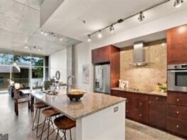 130 Arizona Avenue NE, Unit 105, Atlanta, GA 30307