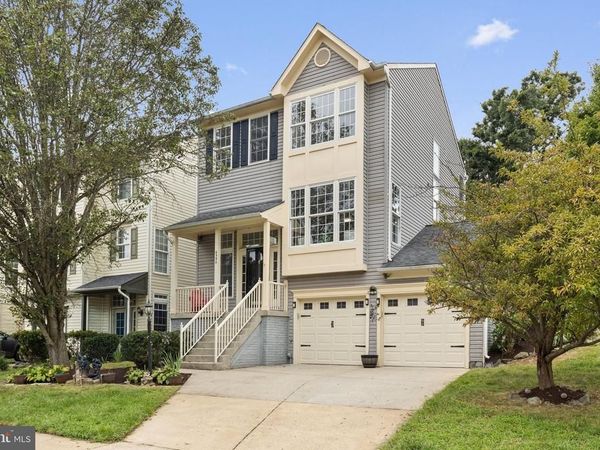 6550 CREEK RUN DRIVE, CENTREVILLE, VA 20121