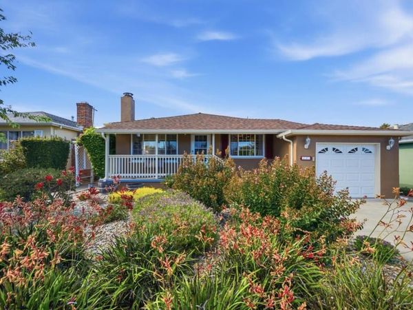 213 Estrella Way, San Mateo, CA 94403