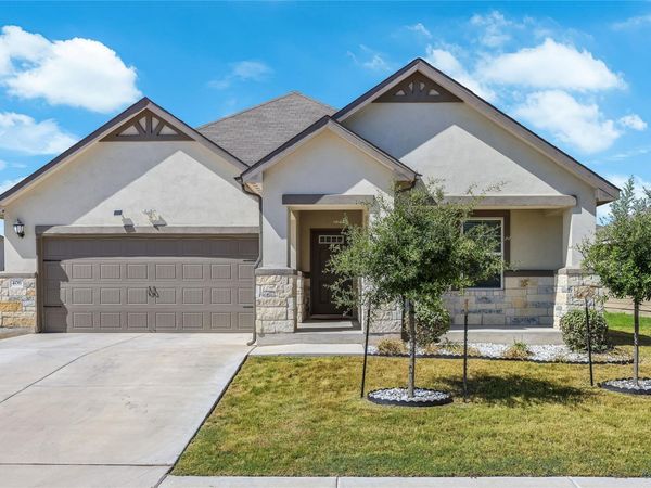 406 Grasslands TRL, Hutto, TX 78634