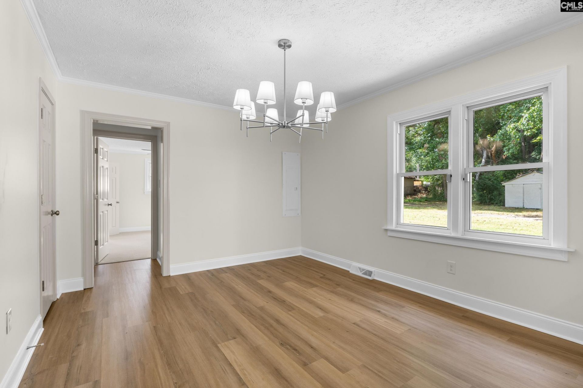 322 Augusta Road  Photo 7