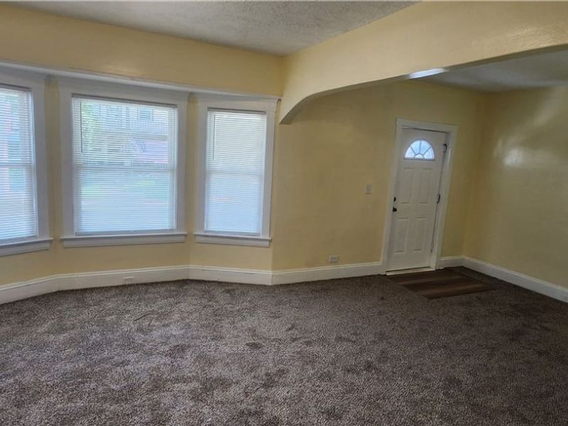 2180 W 104th Street, Cleveland, OH 44102 Photo 12
