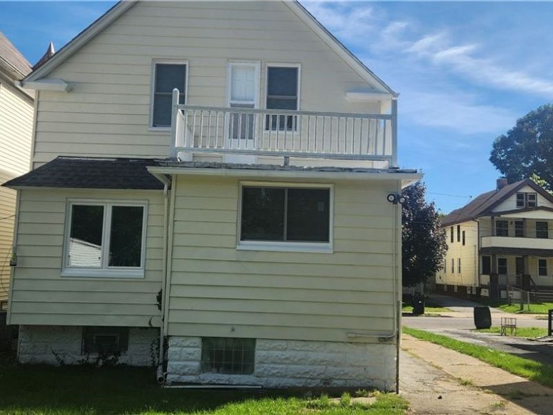 2180 W 104th Street, Cleveland, OH 44102 Photo 4