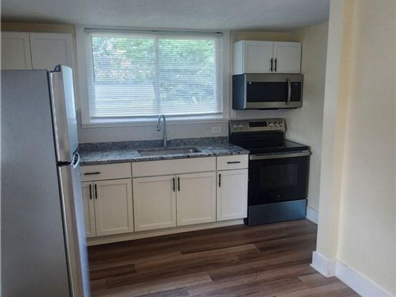 2180 W 104th Street, Cleveland, OH 44102 Photo 6