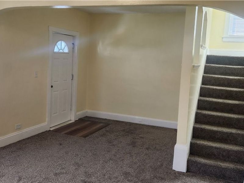 2180 W 104th Street, Cleveland, OH 44102 Photo 7