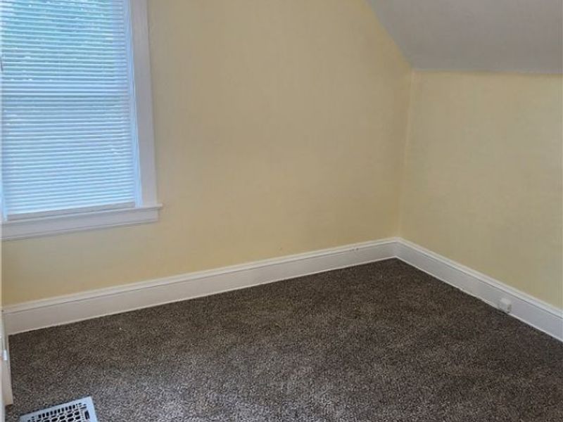 2180 W 104th Street, Cleveland, OH 44102 Photo 9