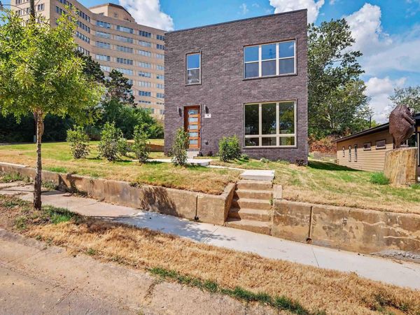 2324 S Rock, Little Rock, AR 72206