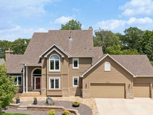2078 Royale Drive, Eagan, MN 55122