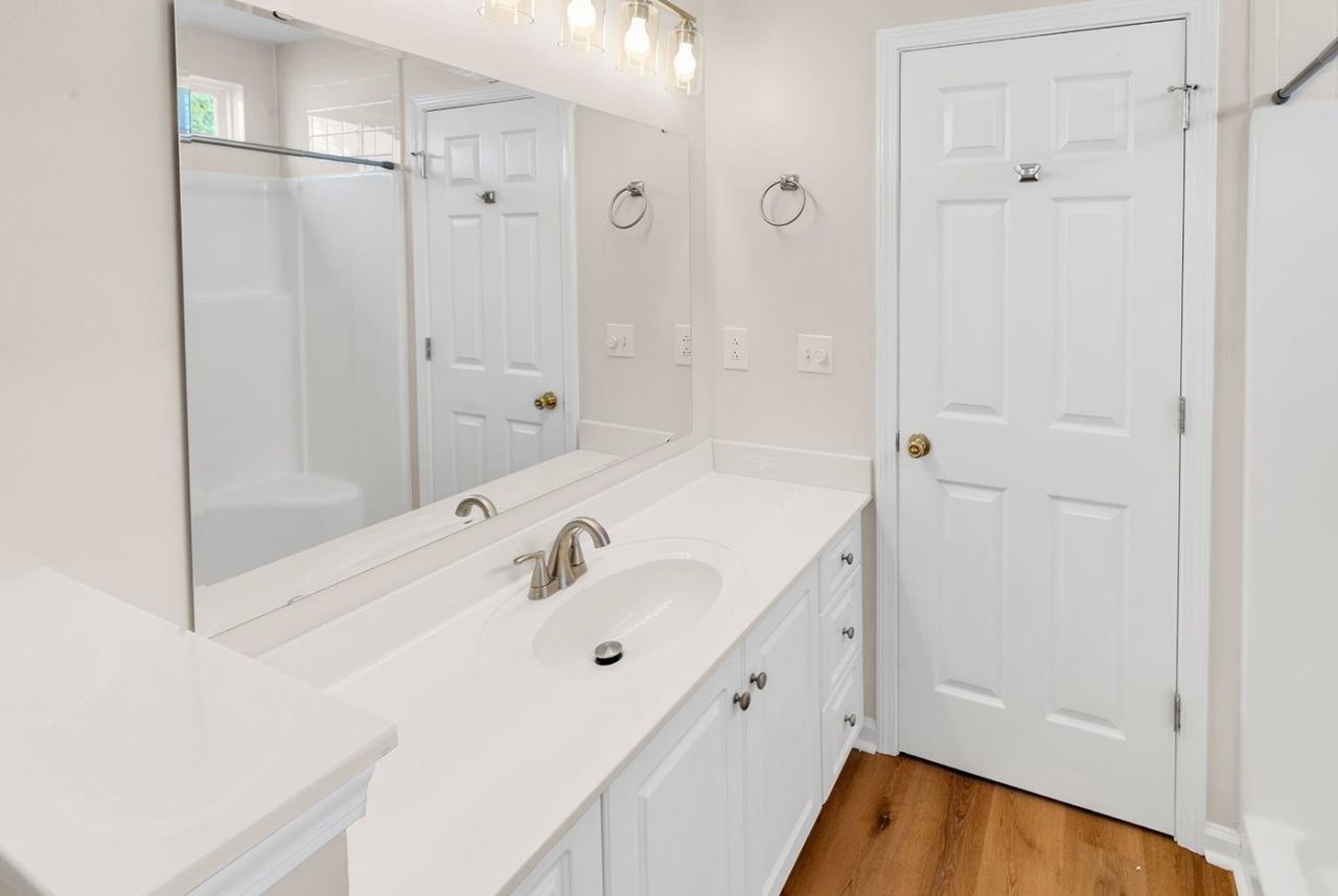 336 Lynco Ln.  Photo 31