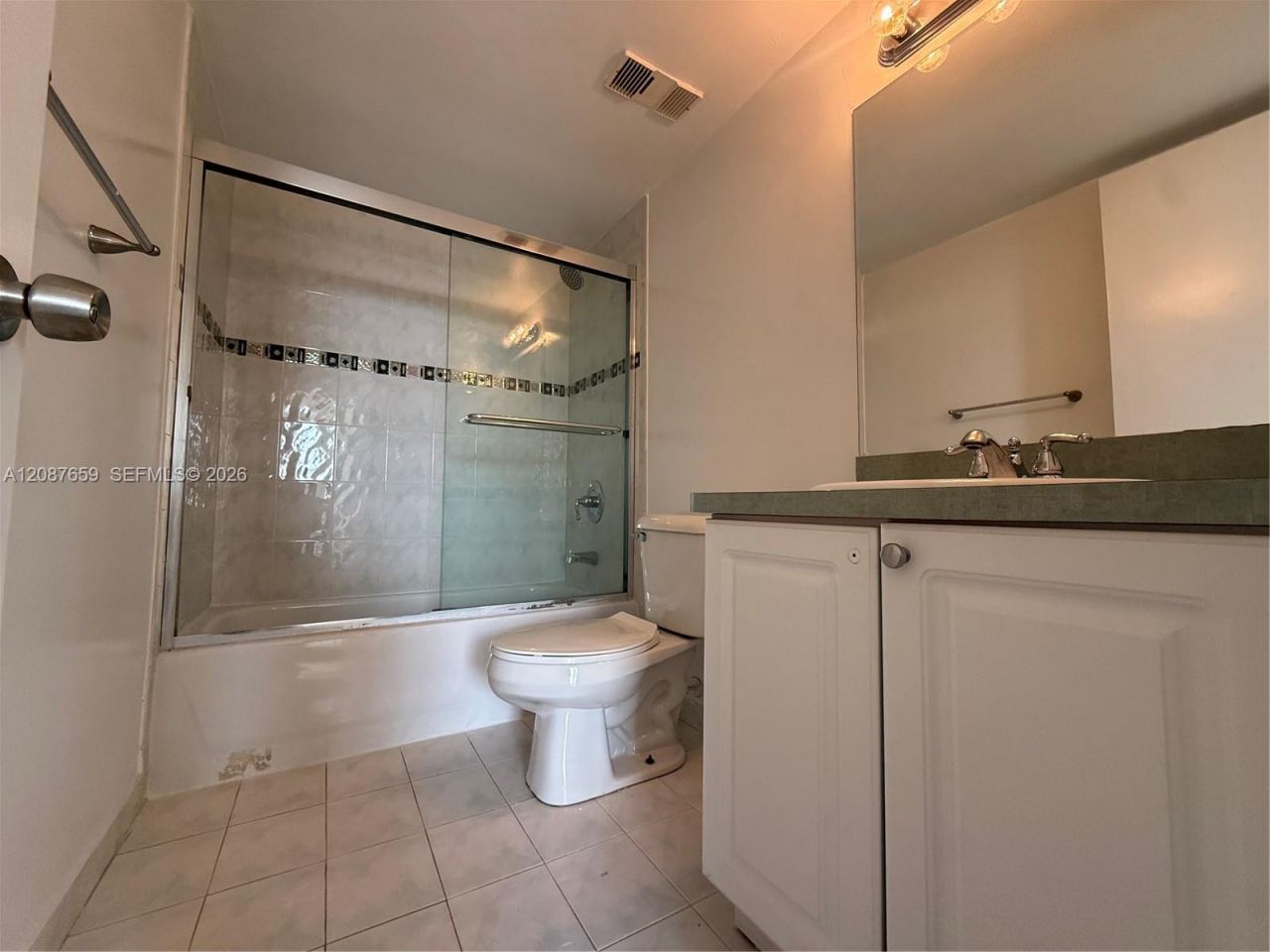 13120 SW 92nd Ave, Unit B-520, Miami, FL 33176 Photo