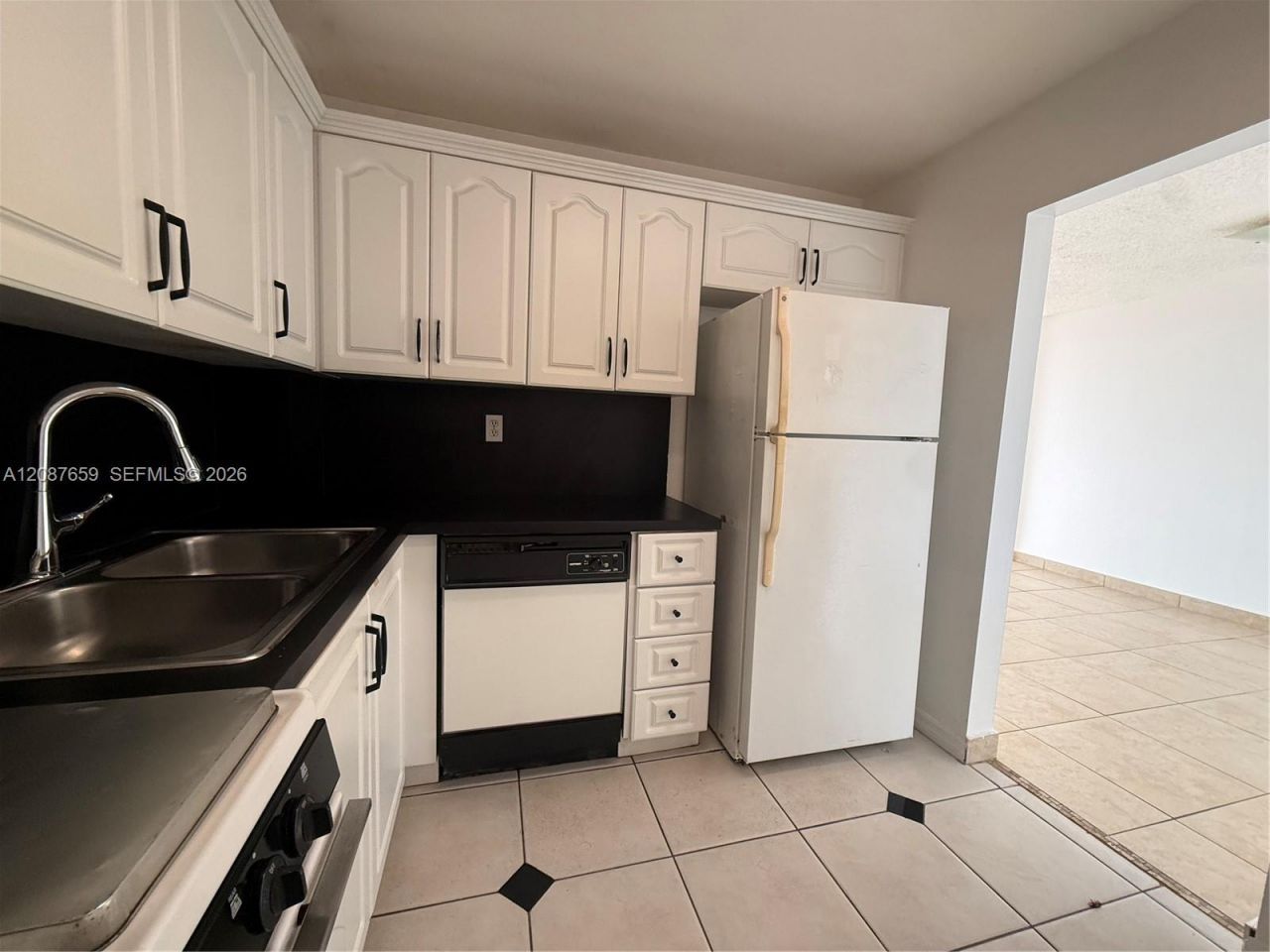 13120 SW 92nd Ave, Unit B-520, Miami, FL 33176 Photo