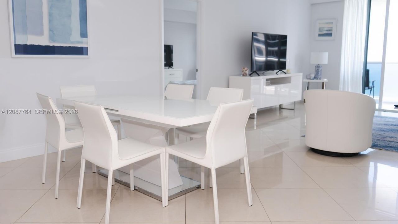 1830 S Ocean Dr, Unit 4003, Hallandale Beach, FL 33009 Photo