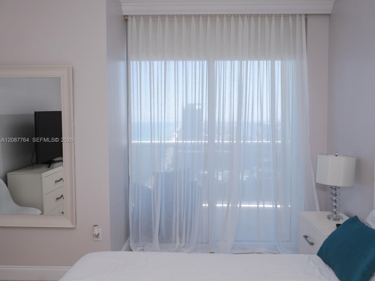 1830 S Ocean Dr, Unit 4003, Hallandale Beach, FL 33009 Photo