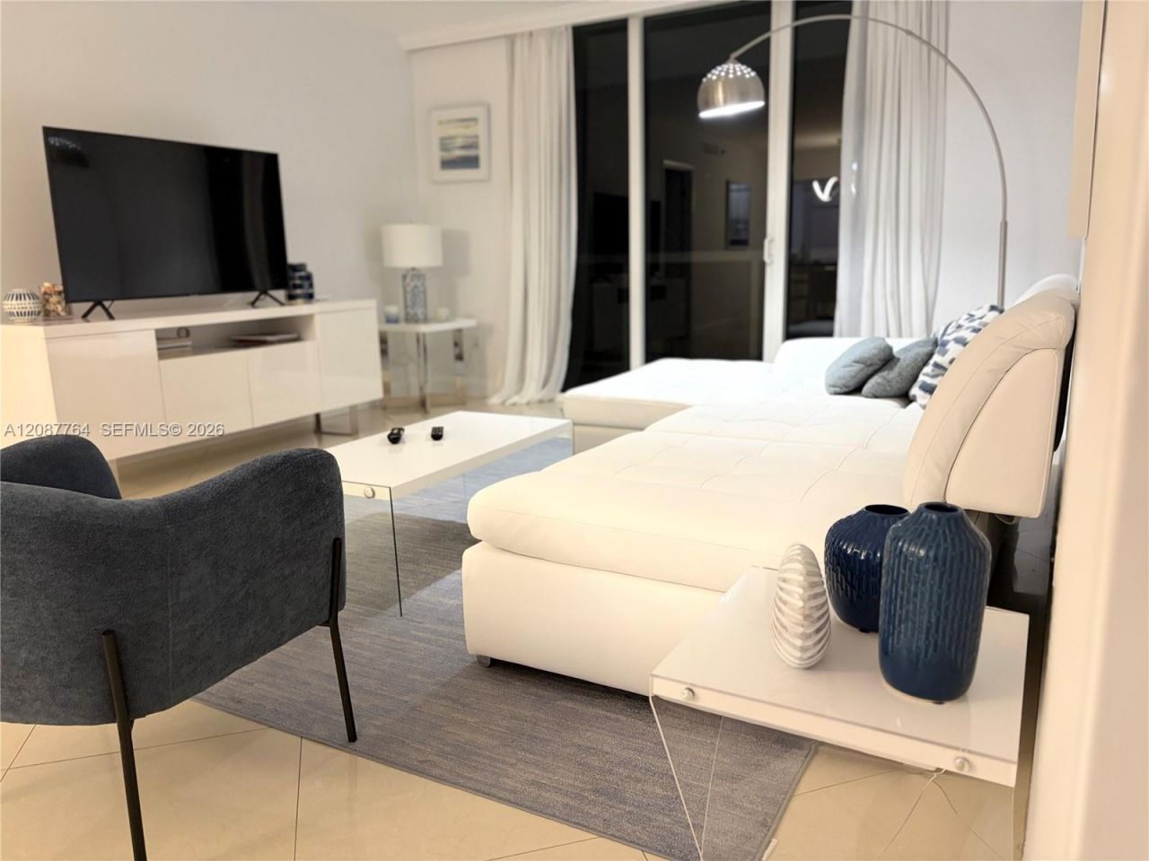 1830 S Ocean Dr, Unit 4003, Hallandale Beach, FL 33009 Photo