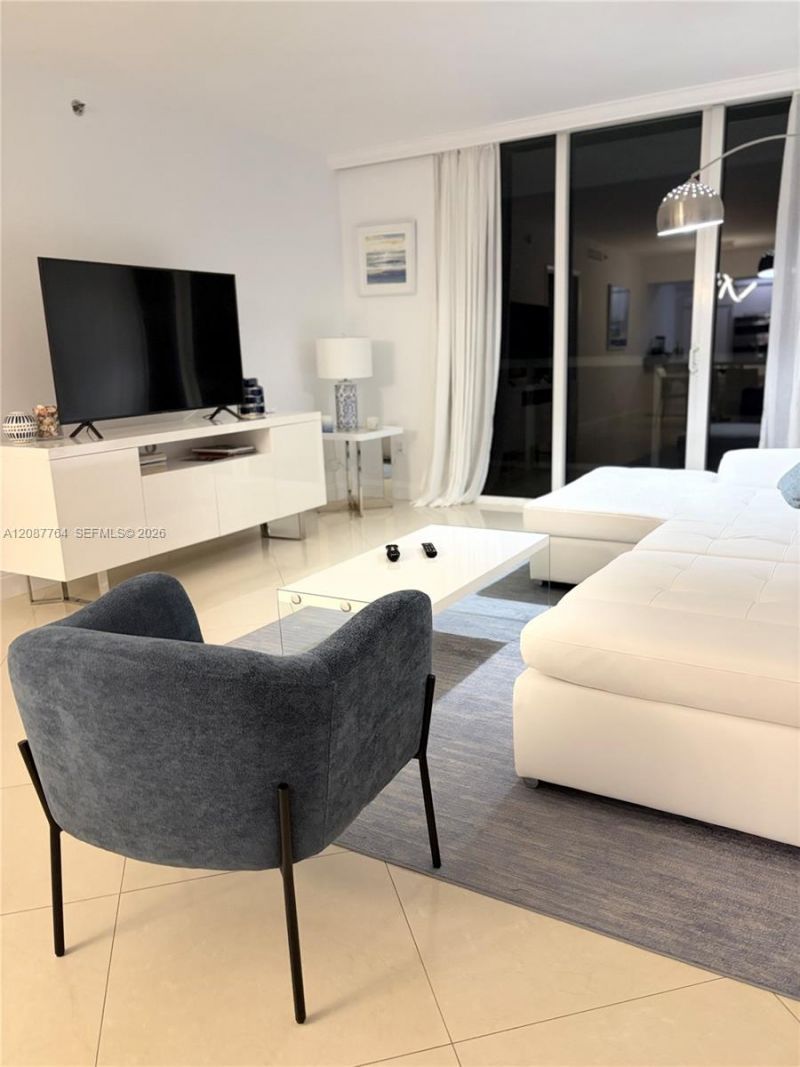 1830 S Ocean Dr, Unit 4003, Hallandale Beach, FL 33009 Photo