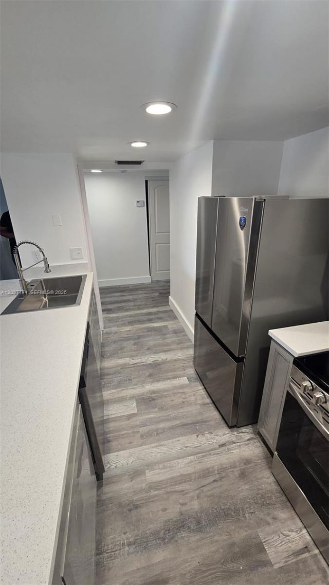 16220 NW 2nd Ave, Unit 211, Miami, FL 33169 Photo