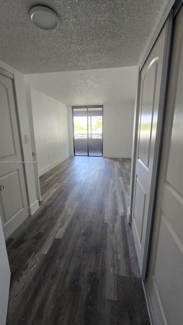 16220 NW 2nd Ave, Unit 211, Miami, FL 33169 Photo