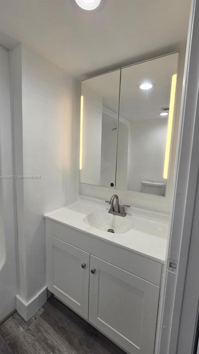 16220 NW 2nd Ave, Unit 211, Miami, FL 33169 Photo