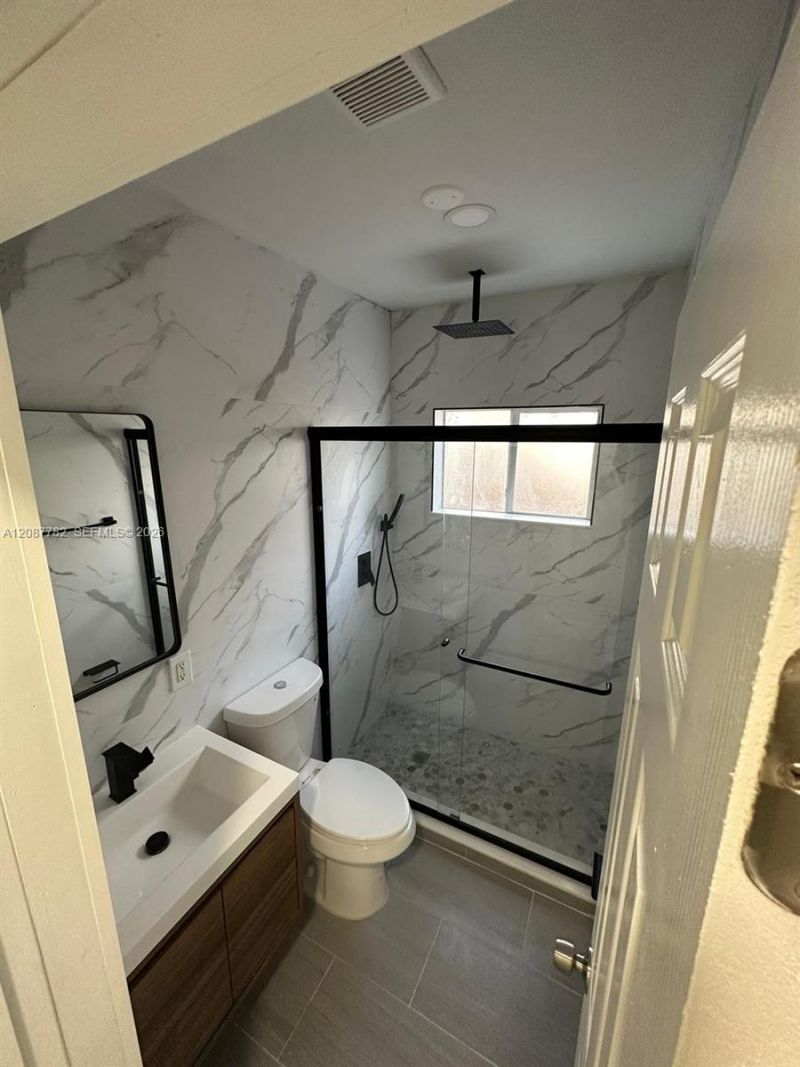 3045 SW 21st St, Unit 3047, Miami, FL 33145 Photo