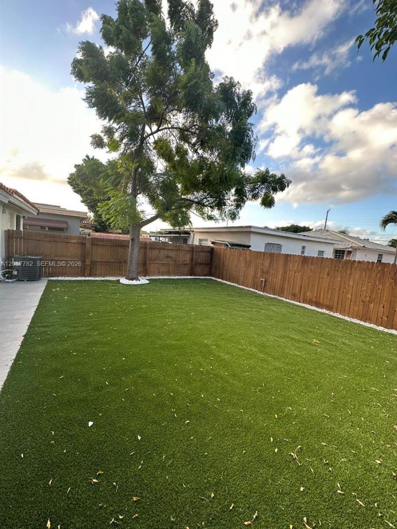 3045 SW 21st St, Unit 3047, Miami, FL 33145 Photo