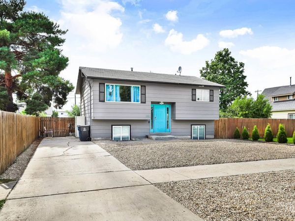 518 Denver Street, Caldwell, ID 83605