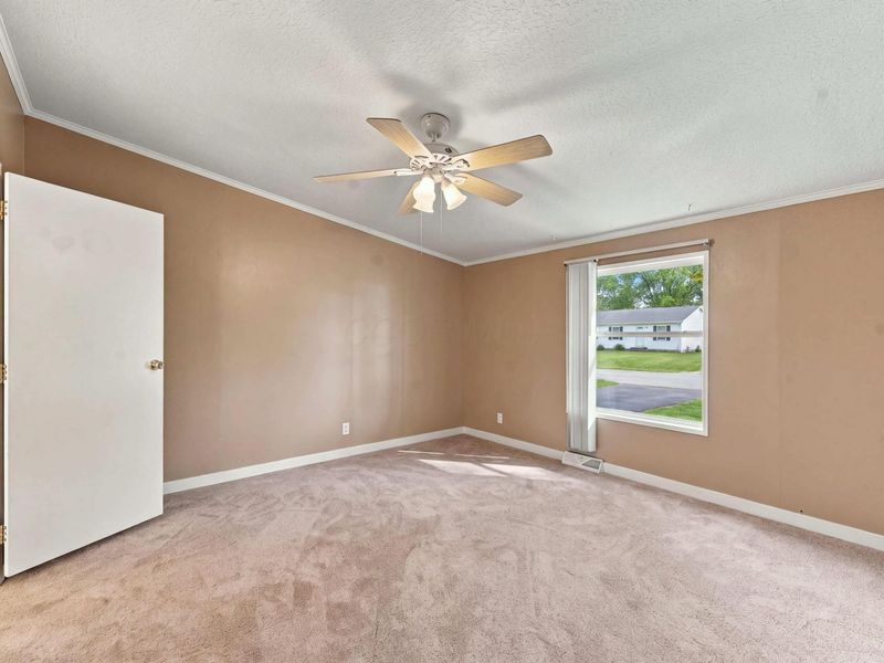 105 Beard Street, Frazeysburg, OH 43822 Photo 17