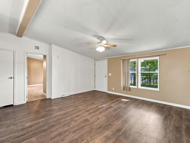 105 Beard Street, Frazeysburg, OH 43822 Photo 7