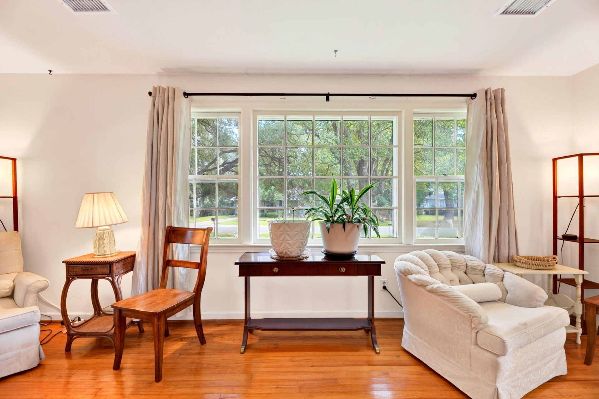 1884 Saint Julian Drive Photo 12