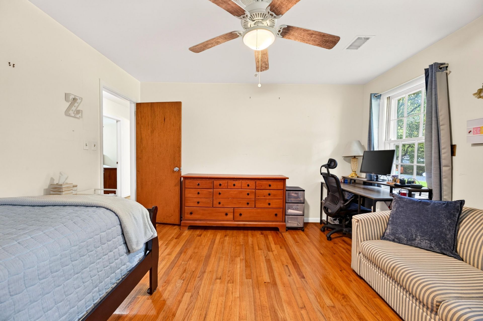 1884 Saint Julian Drive Photo 35