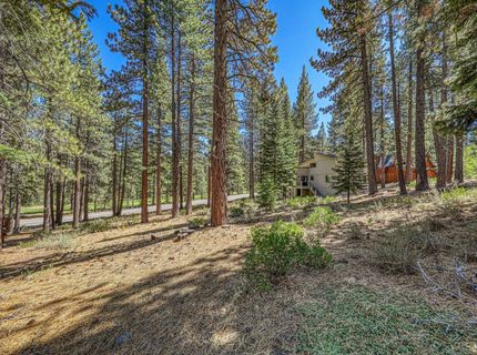 139 Basque , Truckee, CA 96161 Photo