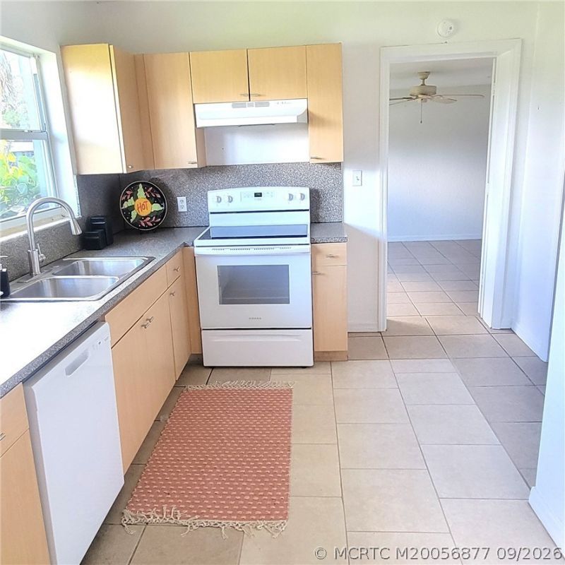 1038 Trinidad Avenue, Fort Pierce, FL 34982 Photo