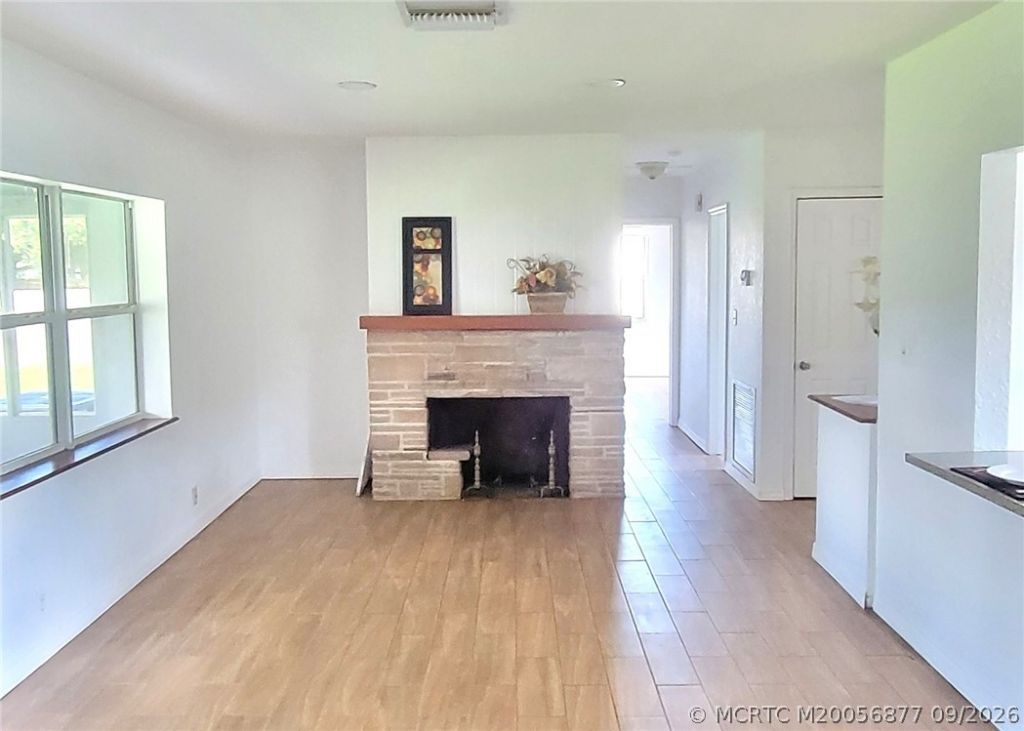 1038 Trinidad Avenue, Fort Pierce, FL 34982 Photo