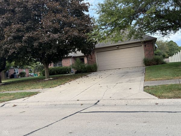7 Carrollwood Meadows , Franklin, IN 46131