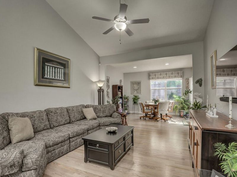 110 Saffron Circle, Fort Thomas, KY 41071 Photo 9