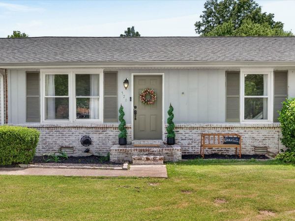 576 Cynthia Dr , Clarksville, TN 37042