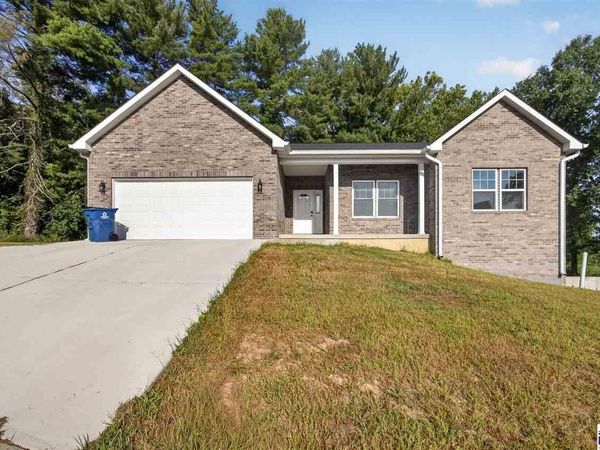 2581 Bradley Court, Terre Haute, IN 47803