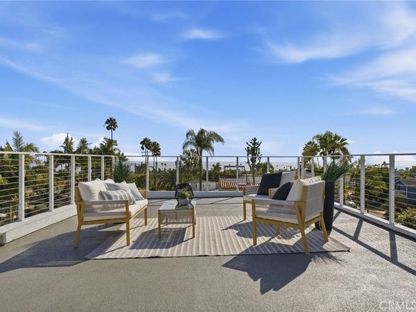 103 W Avenida Santiago, San Clemente, CA 92672
