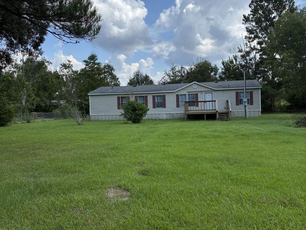 25150 George Settlement Rd, Springfield, LA 70462