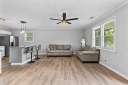 197 Baxter Circle photo 4