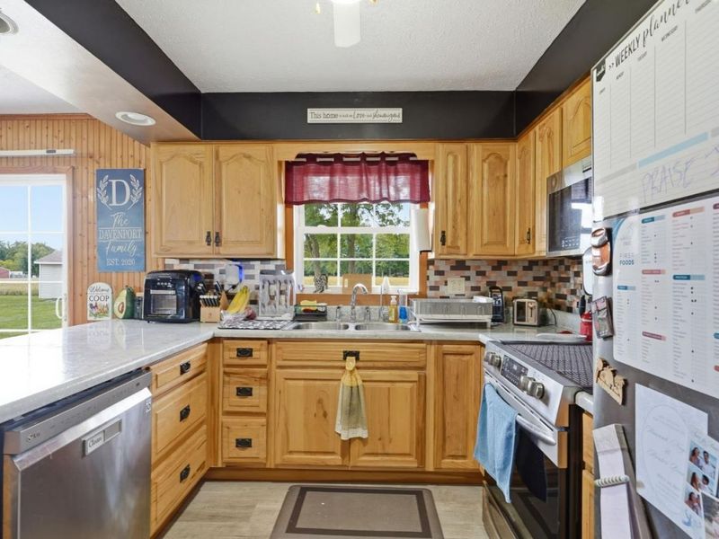 6140 N Township Road 175, Clyde, OH 43410 Photo 12