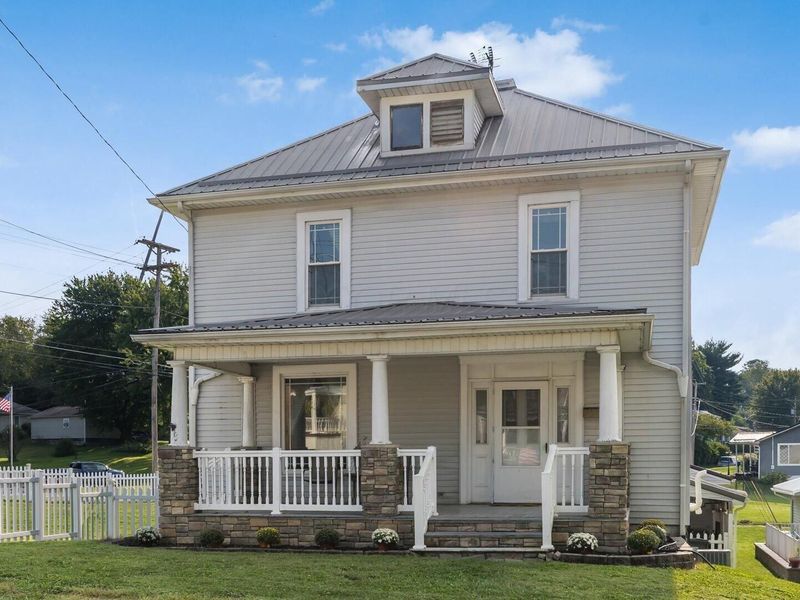 511 S Main Street, New Lexington, OH 43764 Photo 1