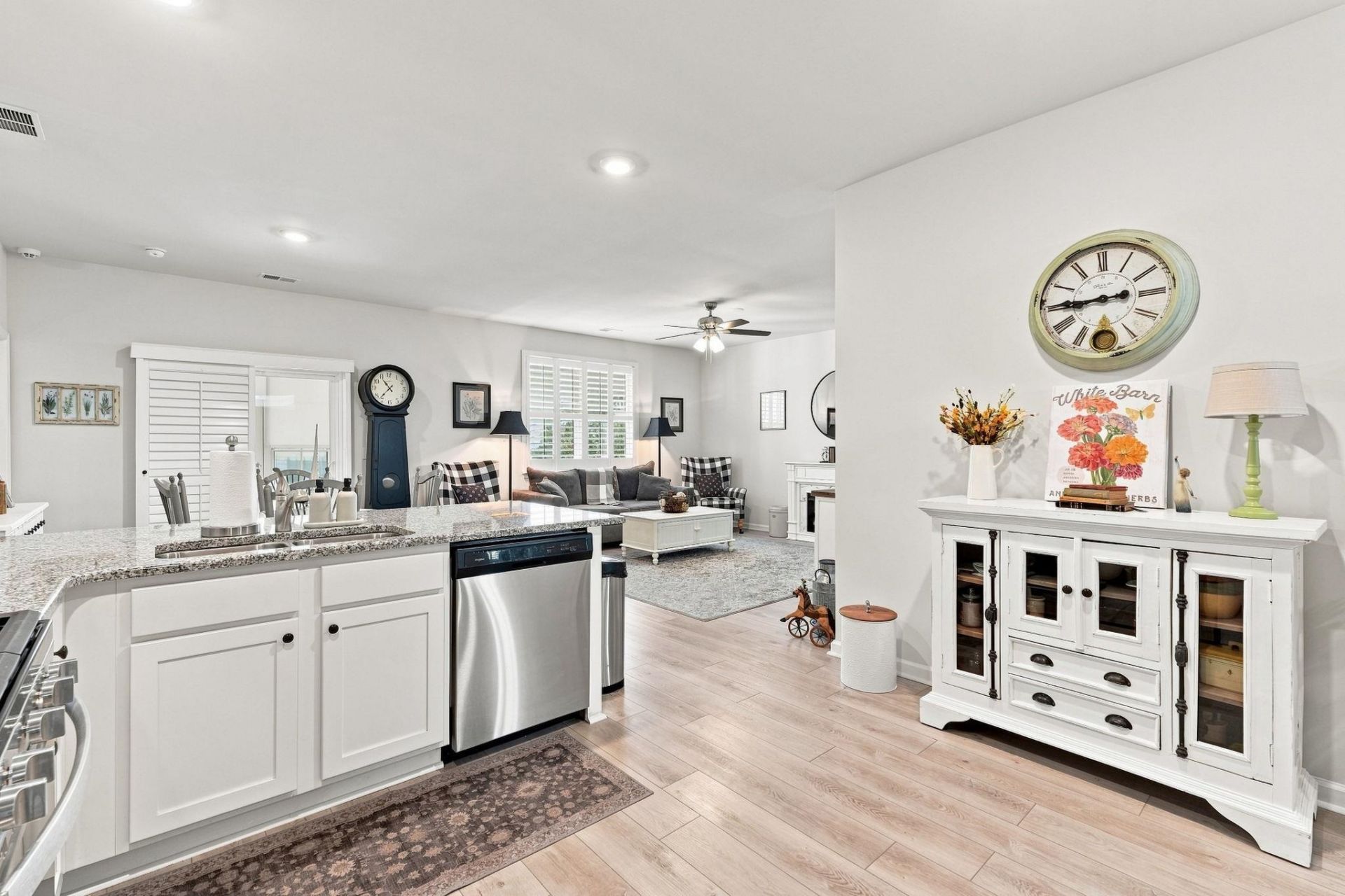 674 Black Pearl Way Photo 10