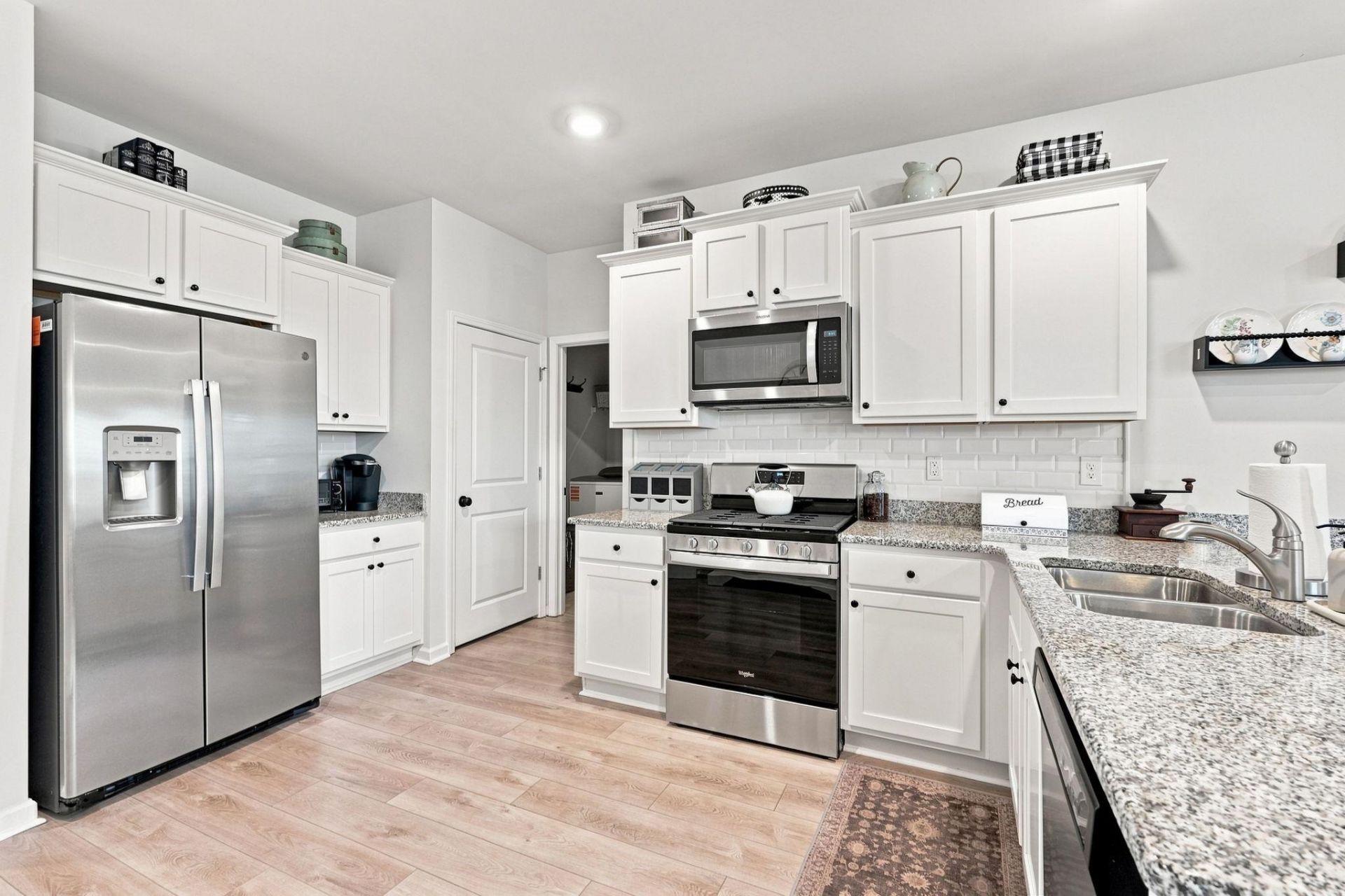 674 Black Pearl Way Photo 9