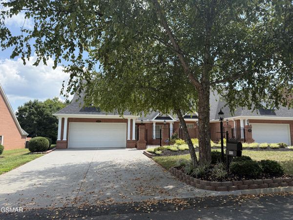 1035 Fine Glen Drive, Sevierville, TN 37862