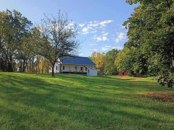 28280 D Drive N, Albion, MI 49224