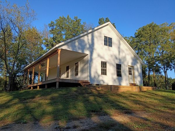 28280 D Drive N, Albion, MI 49224