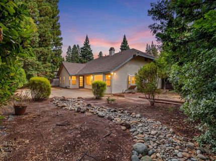 11445 Secrettown Ct, Gold River, CA 95670 Photo